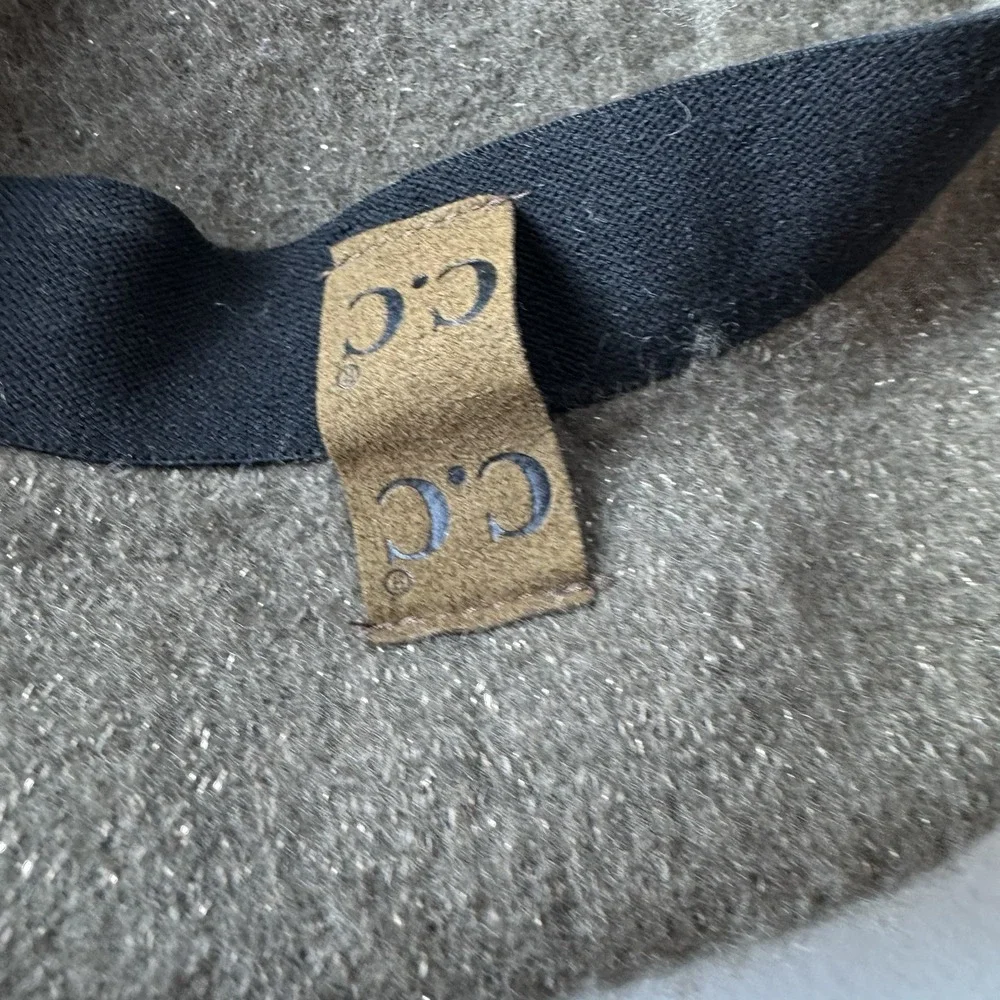 New CC Exclusives Taupe Gold Wool Beret Hat Soft Winter Neutral Parisian Preppy